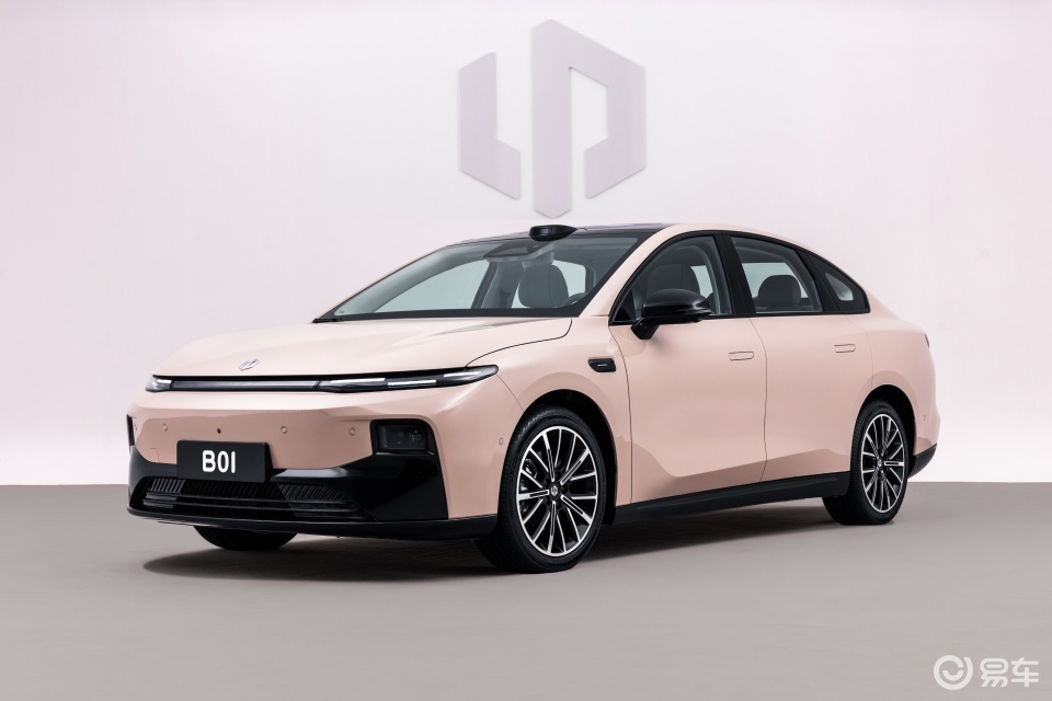 零跑B01：10.98万续航650km，同级还有谁？
