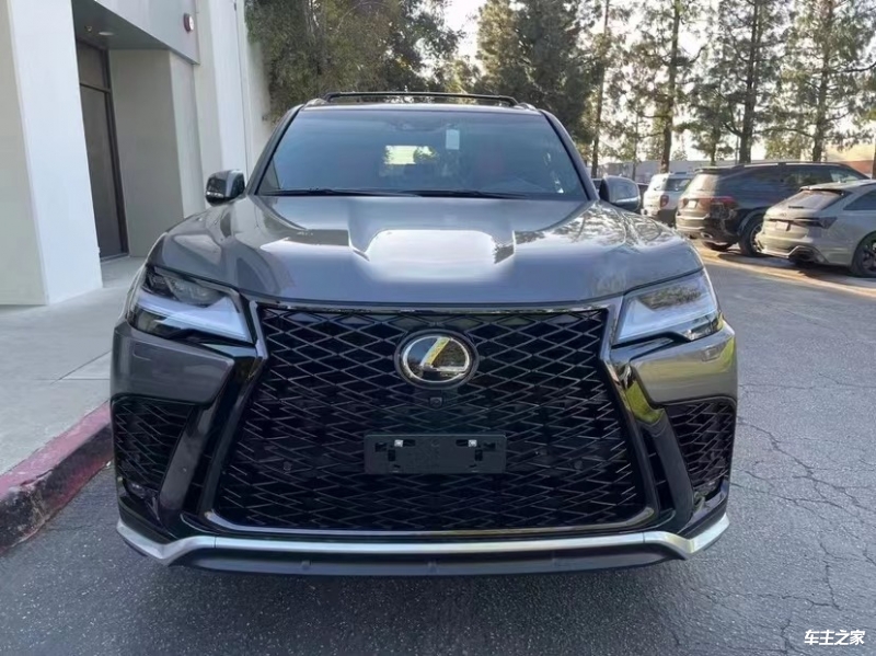 2024款雷克萨斯LX570国六钜惠跌破170万起 售全国